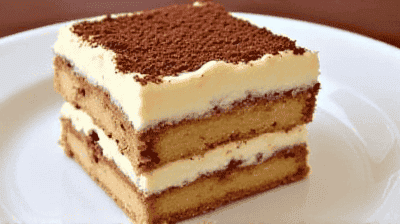Easy Homemade Tiramisu: Layers of Coffee-Soaked Ladyfingers & Mascarpone Cream