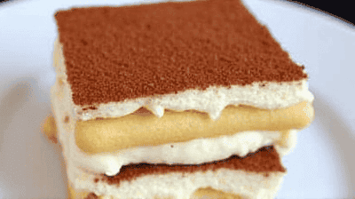 Easy Homemade Tiramisu: Layers of Coffee-Soaked Ladyfingers & Mascarpone Cream